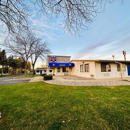 Knights Inn Bridgeport Frankenmuth Εξωτερικό φωτογραφία