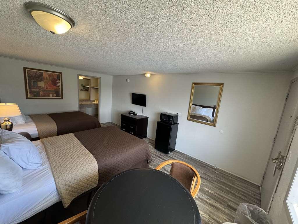 Knights Inn Bridgeport Frankenmuth Δωμάτιο φωτογραφία